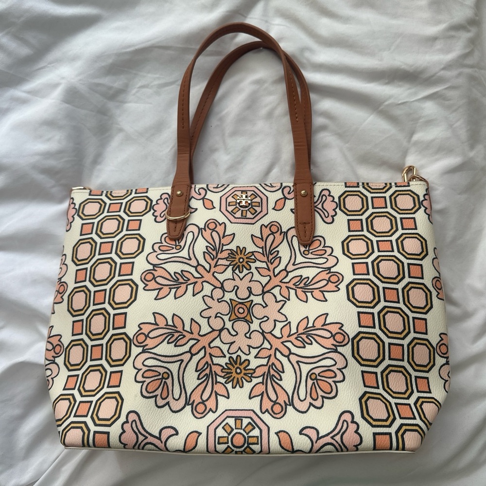 Tory Burch Kerrington Hicks Garden Party - Picture 2 of 3